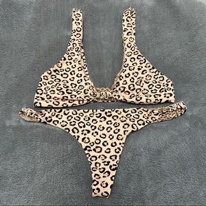 SOLD - ACACIA WILD SET - Spain Top x Lima Bottom